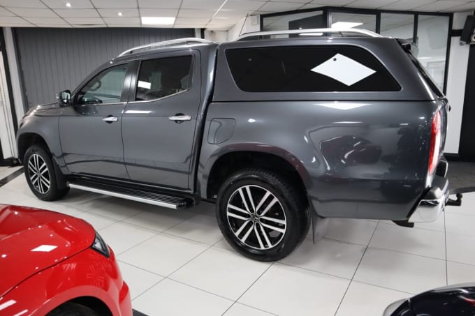 2025 Mercedes-benz X-class