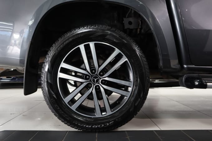 2025 Mercedes-benz X-class