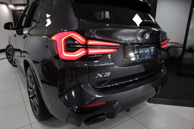 2022 BMW X3