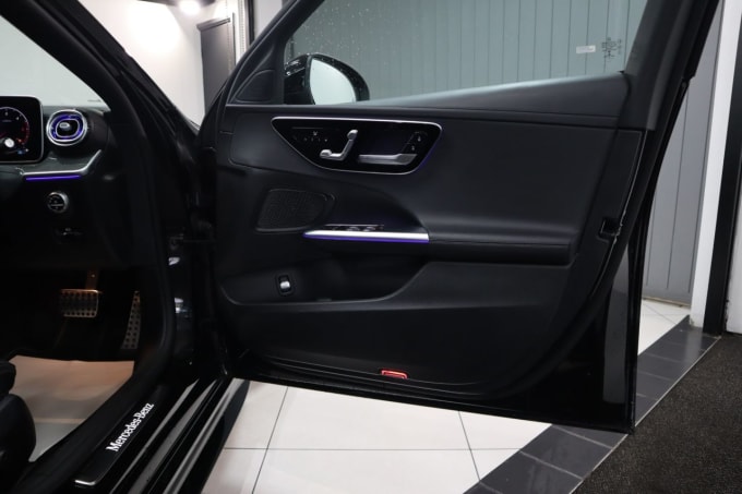2025 Mercedes-benz C-class