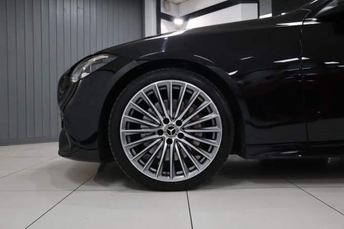 2025 Mercedes-benz C-class