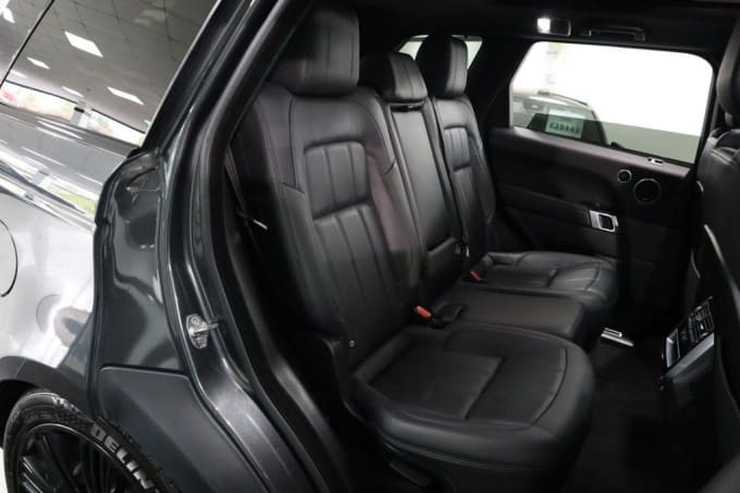 2025 Land Rover Range Rover Sport