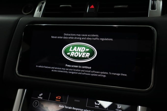 2025 Land Rover Range Rover Sport