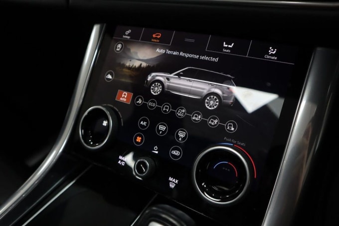 2025 Land Rover Range Rover Sport