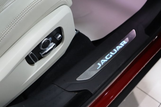 2021 Jaguar F-pace