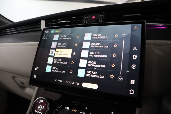 2021 Jaguar F-pace