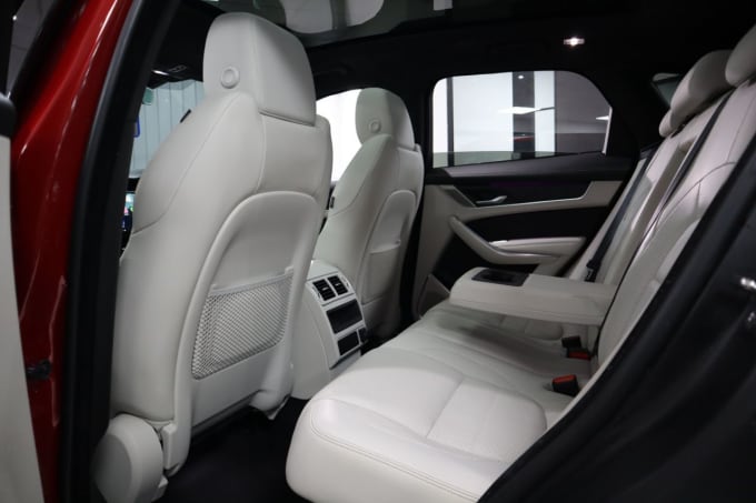 2021 Jaguar F-pace