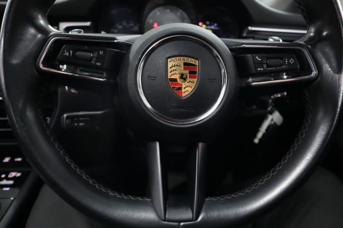 2021 Porsche Macan