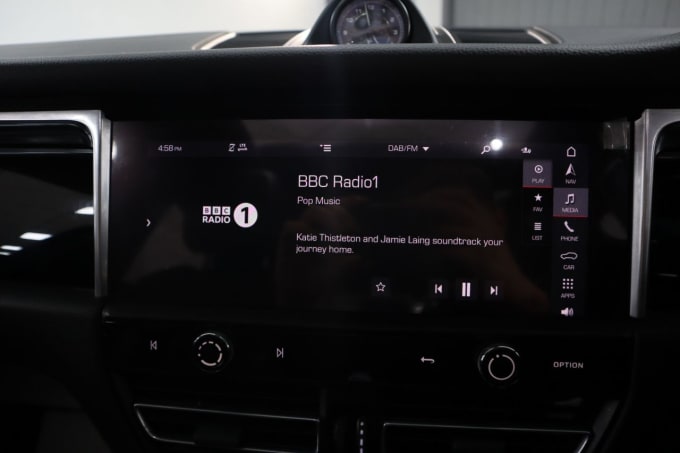 2021 Porsche Macan