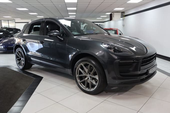 2021 Porsche Macan
