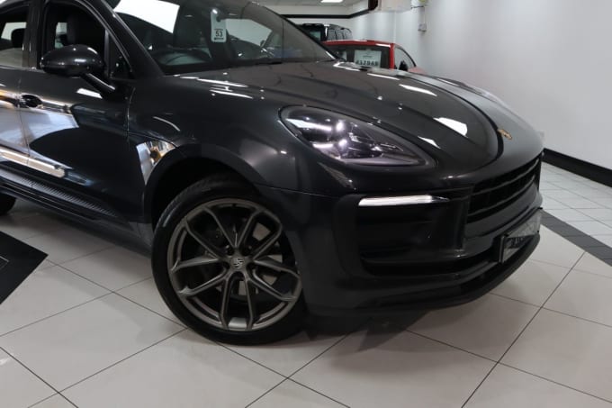 2021 Porsche Macan