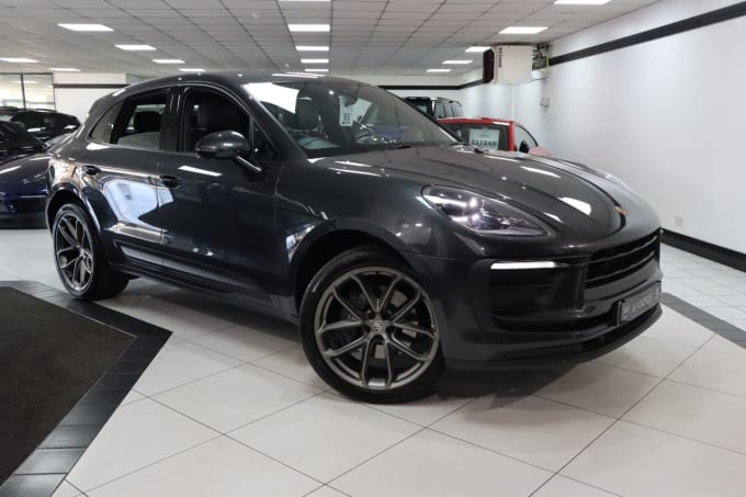 2021 Porsche Macan