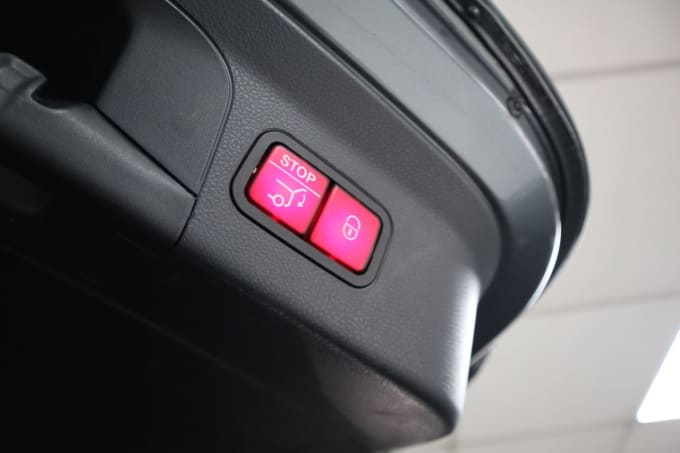 2018 Mercedes-benz Glc