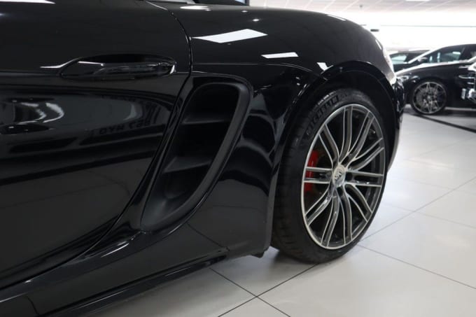 2025 Porsche 718 Boxster