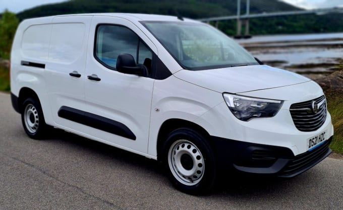 2024 Vauxhall Combo