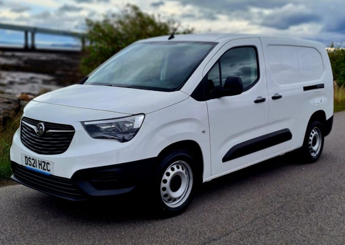 2024 Vauxhall Combo