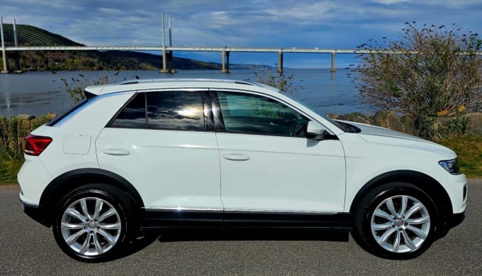 2025 Volkswagen T-roc