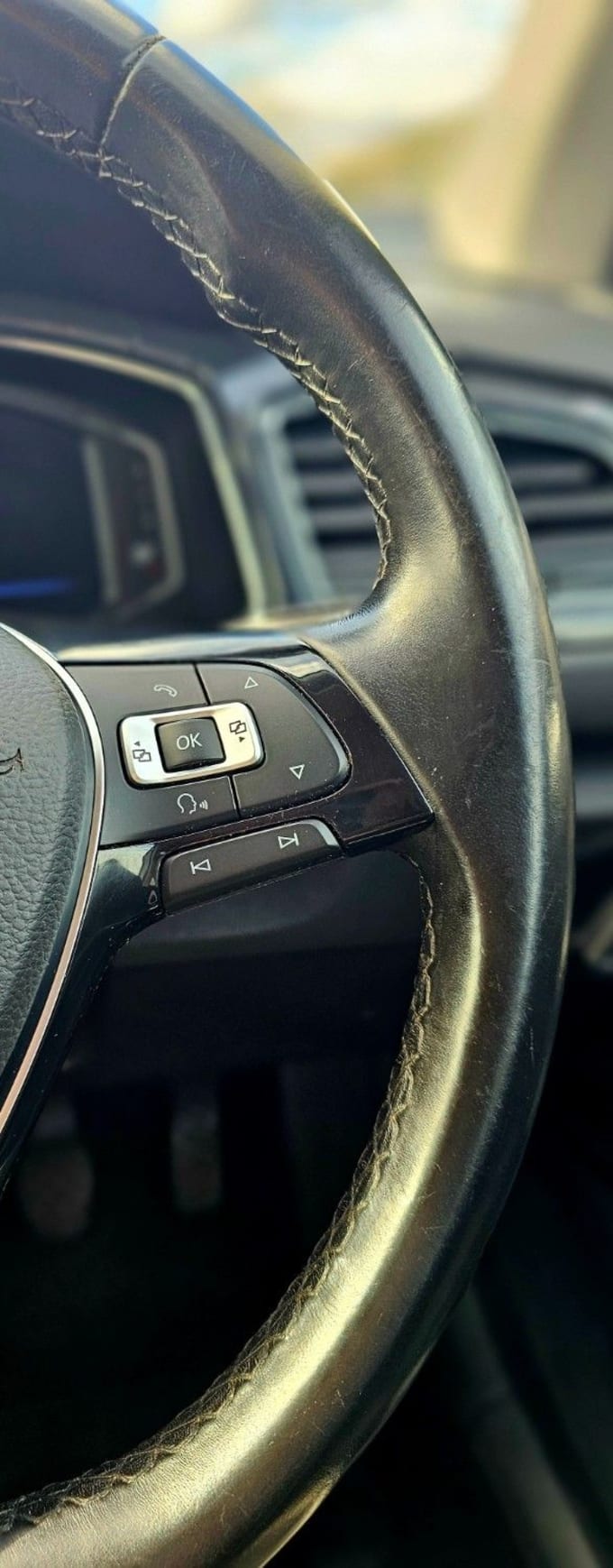 2025 Volkswagen T-roc