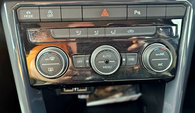 2025 Volkswagen T-roc