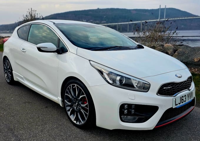 2025 Kia Proceed