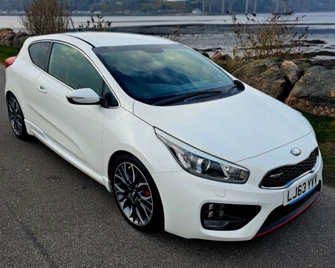 2025 Kia Proceed