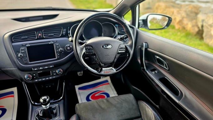 2025 Kia Proceed