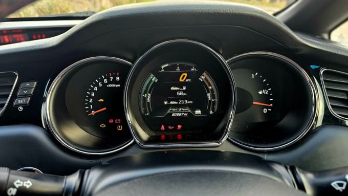 2025 Kia Proceed