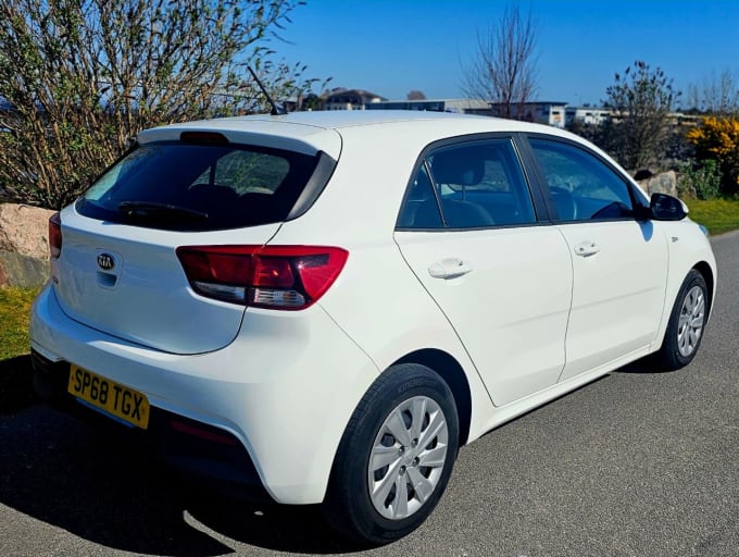 2025 Kia Rio