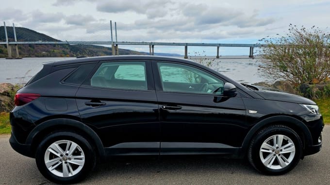 2025 Vauxhall Grandland X