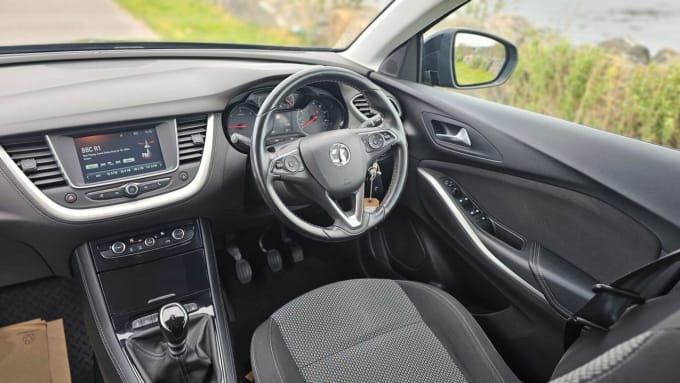 2025 Vauxhall Grandland X