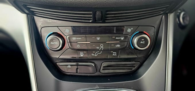 2025 Ford Kuga