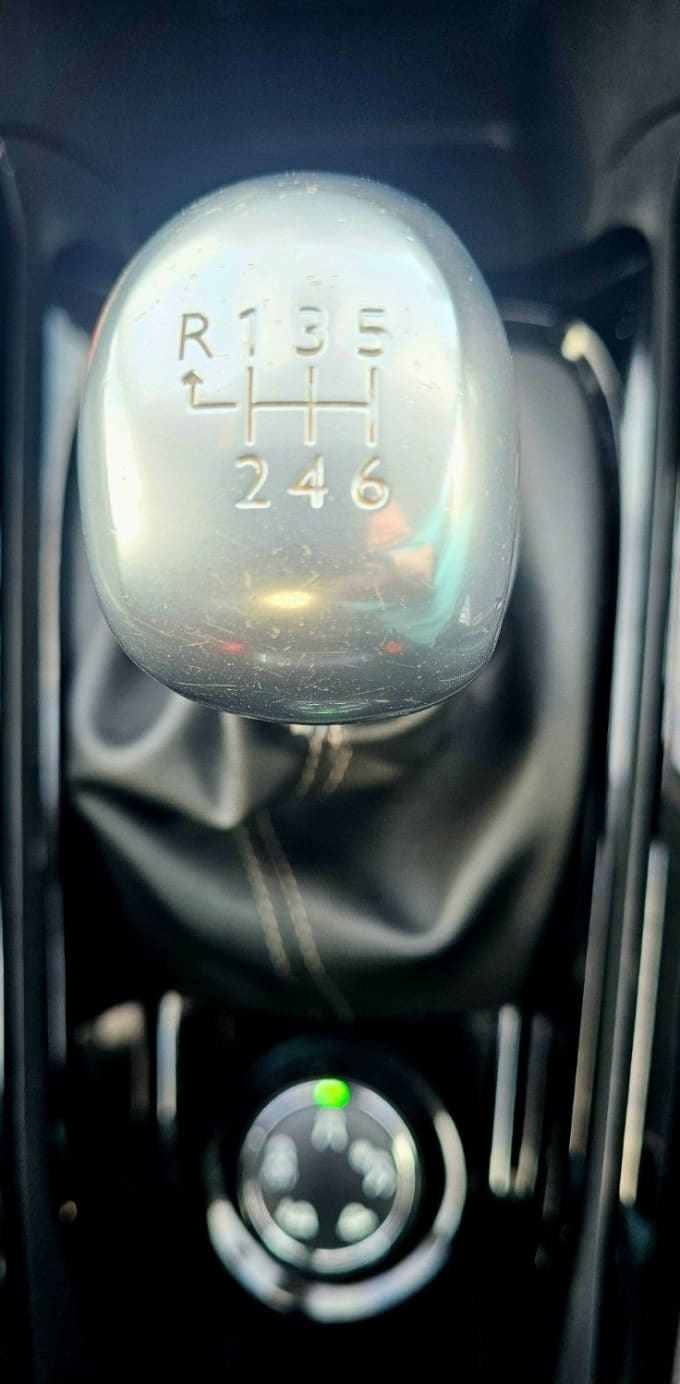 2025 Peugeot 2008