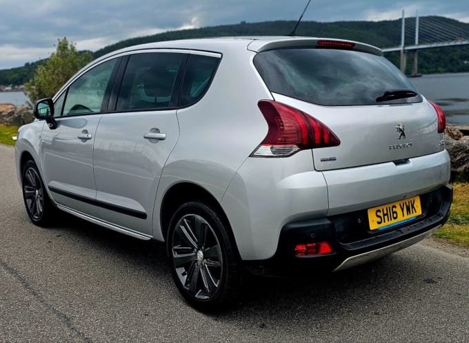 2025 Peugeot 3008
