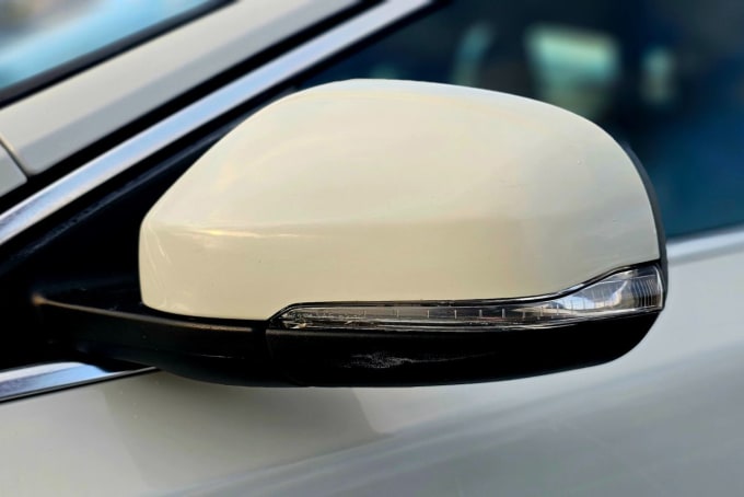 2025 Volvo V40