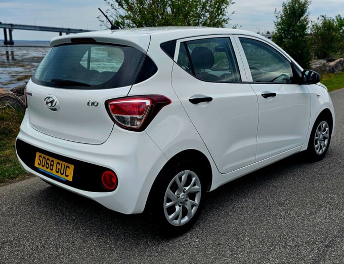 2025 Hyundai I10