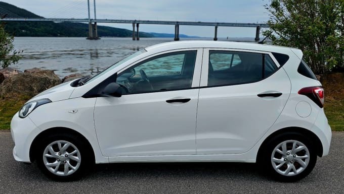 2025 Hyundai I10