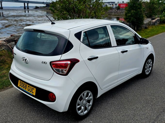 2025 Hyundai I10