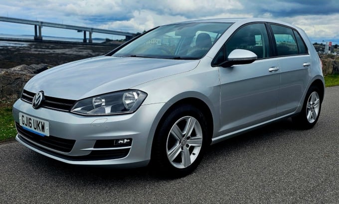 2025 Volkswagen Golf