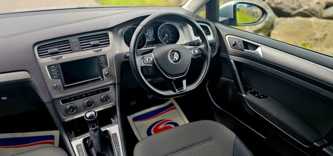 2025 Volkswagen Golf