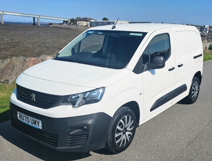 2020 Peugeot Partner