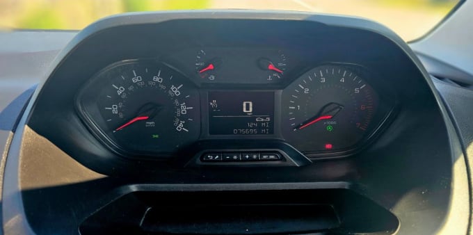 2020 Peugeot Partner