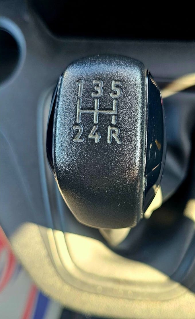 2020 Peugeot Partner