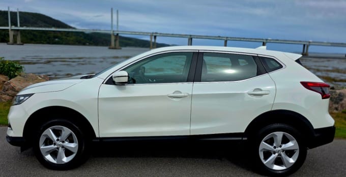 2020 Nissan Qashqai