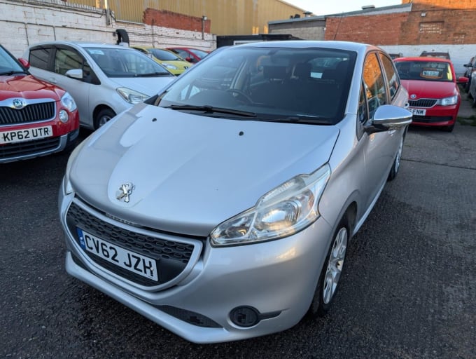 2012 Peugeot 208