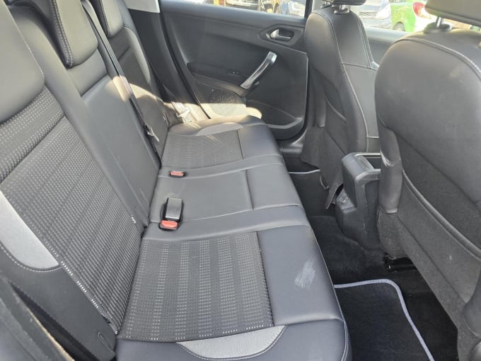 2015 Peugeot 2008