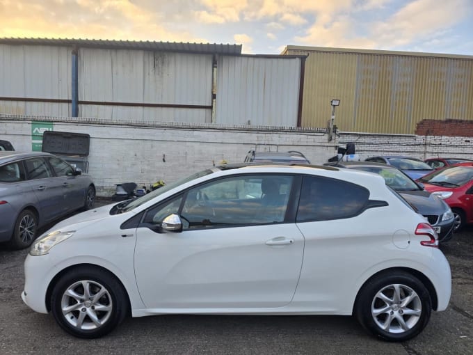 2014 Peugeot 208