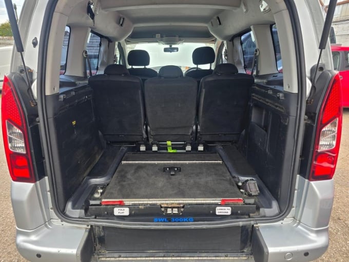 2015 Peugeot Partner Tepee