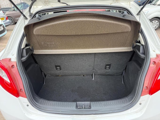 2010 Mazda Mazda2