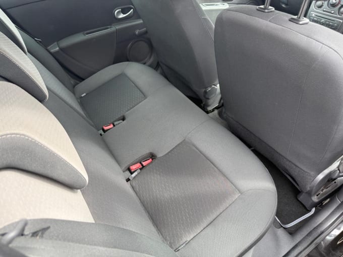 2010 Renault Clio