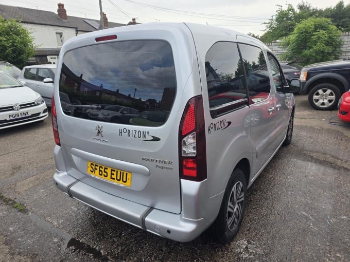 2015 Peugeot Partner Tepee
